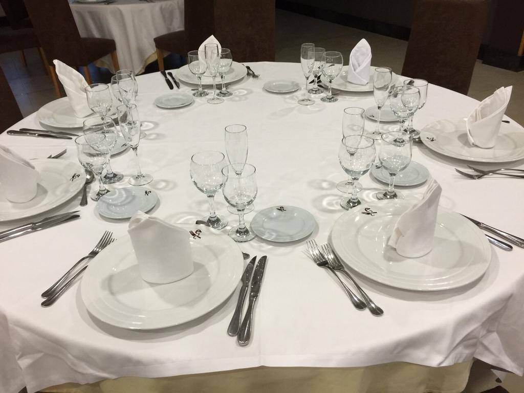 Hostal - Restaurante Asador Esperanza 우에스카 객실 사진